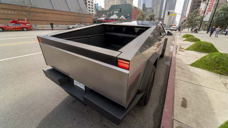 Image for Even The Tesla Cybertruck’s Bed Length Is A Lie